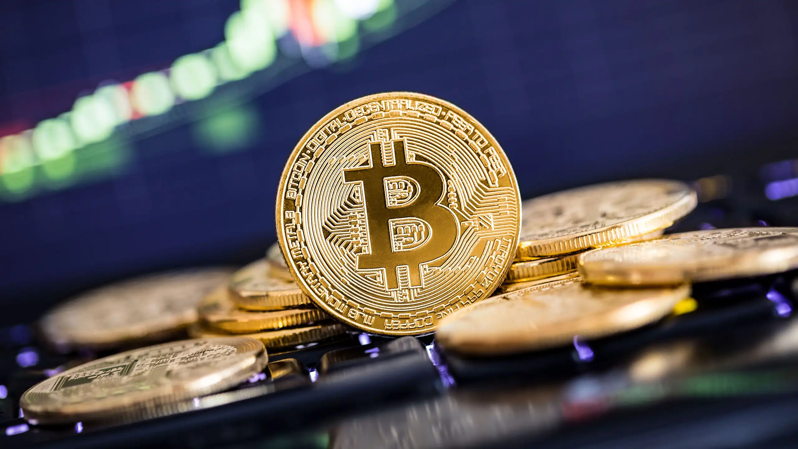 Bitcoin Price Dip Below $60K Triggers Largest Exchange