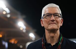 Apple CEO Obsessed with Beating Meta in the AR Race