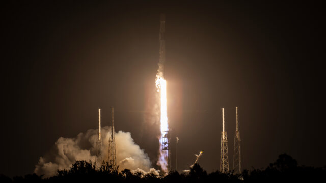 Is This How SpaceX Brings the Internet to Everyone