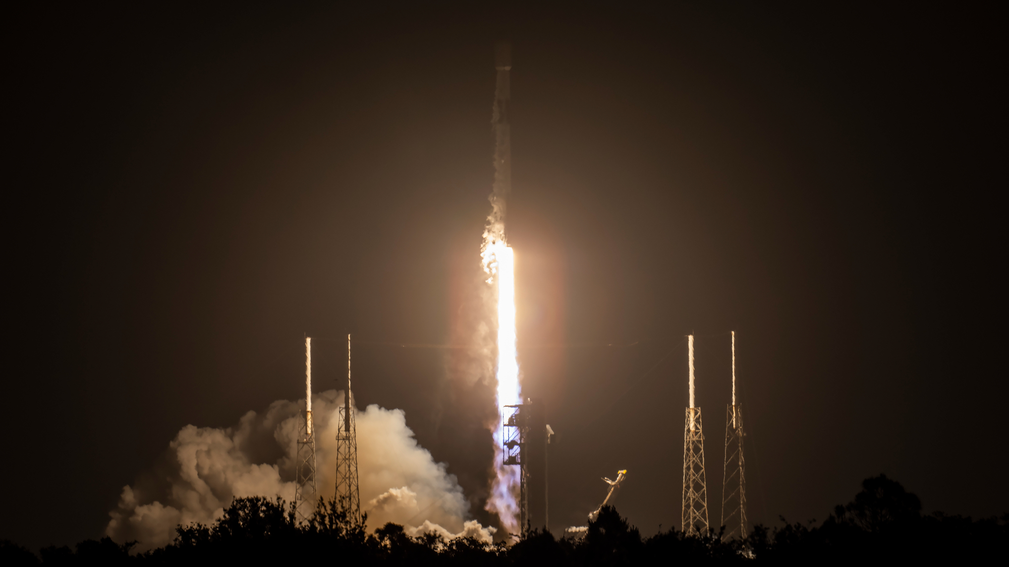 Is This How SpaceX Brings the Internet to Everyone