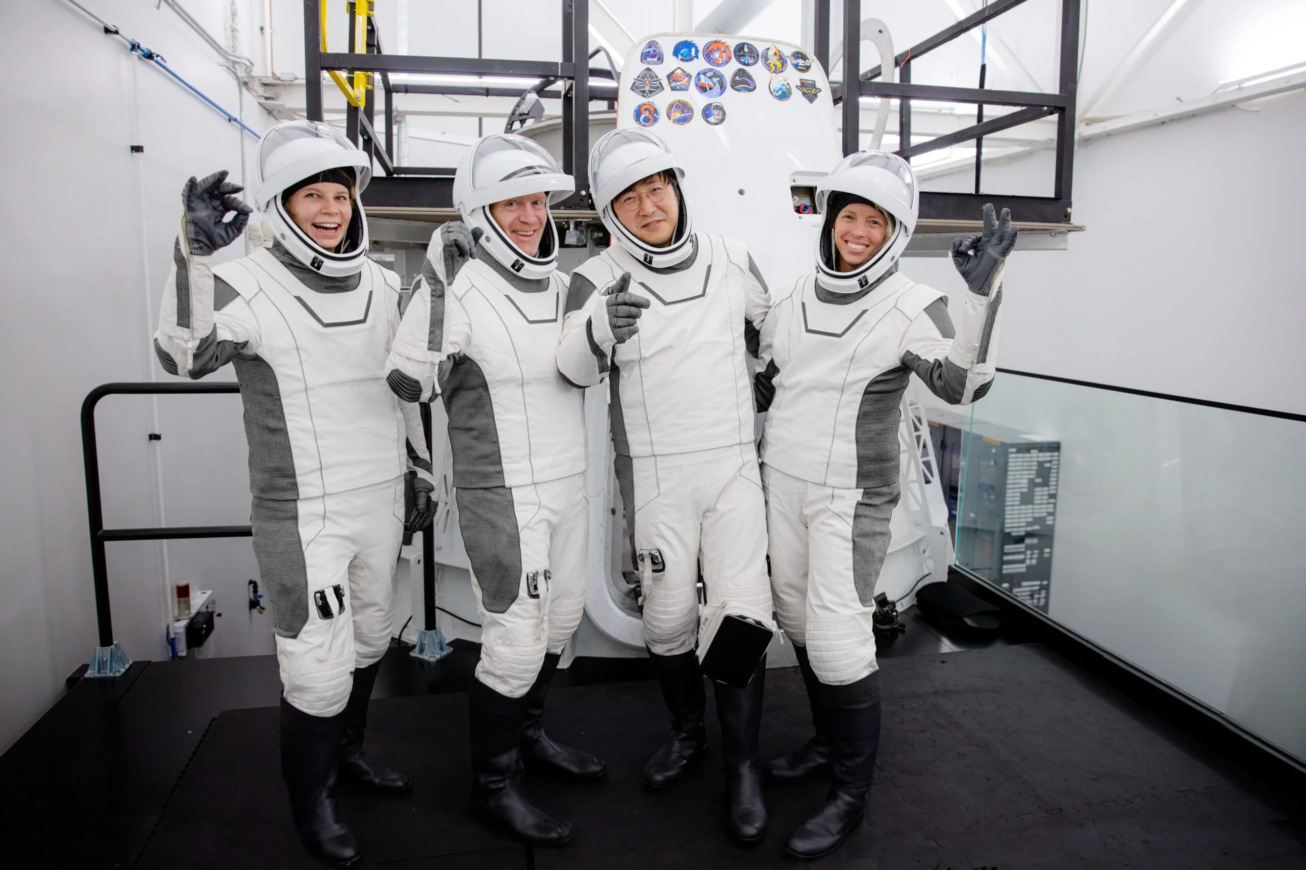 Can You Believe It? SpaceX Just Launched Humans on a Wild Trip Around Earth’s Poles! SpaceX Just Launched Humans on a Wild Trip Around Earth's Poles!
