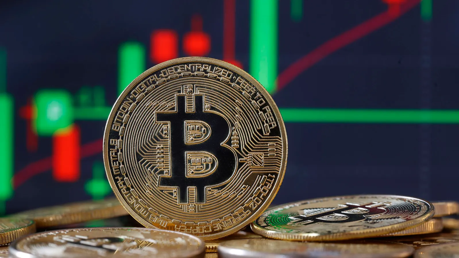 Will Your Bitcoin Rocket or Plummet? Fed’s Next Move and Wall Street’s Billions Set the Stage Will Your Bitcoin Rocket or Plummet