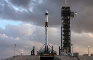 Can SpaceX’s Dragon Beat the Weather for a Crucial Return to Earth? Can SpaceX’s Dragon Beat the Weather for a Crucial Return to Earth